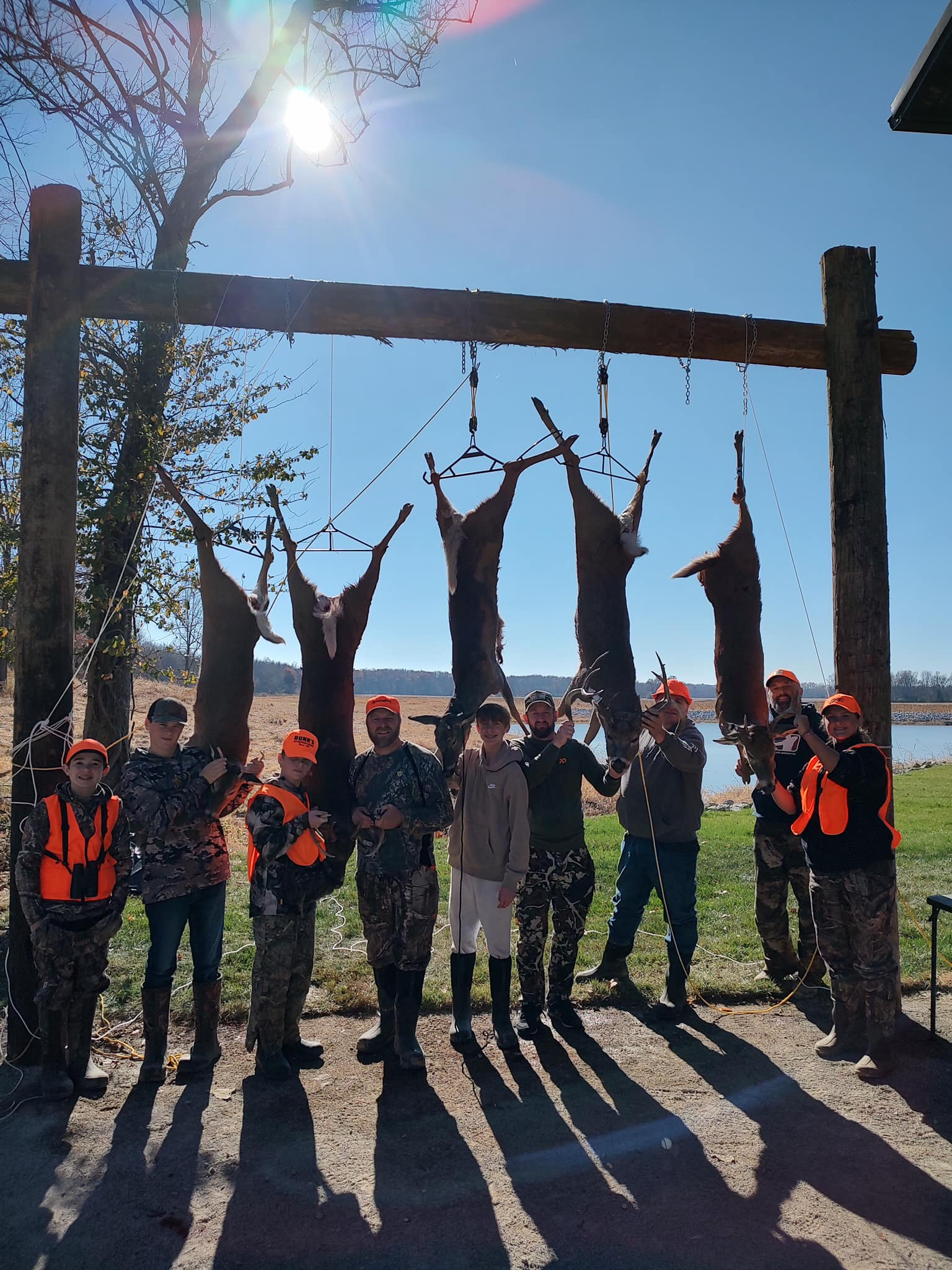 Picture of youth hunters with deer harvested in Illinois. 